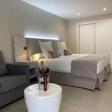 Sanom Only Adults Hotel