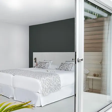 Sanom Only Adults Ξενοδοχείο 4*