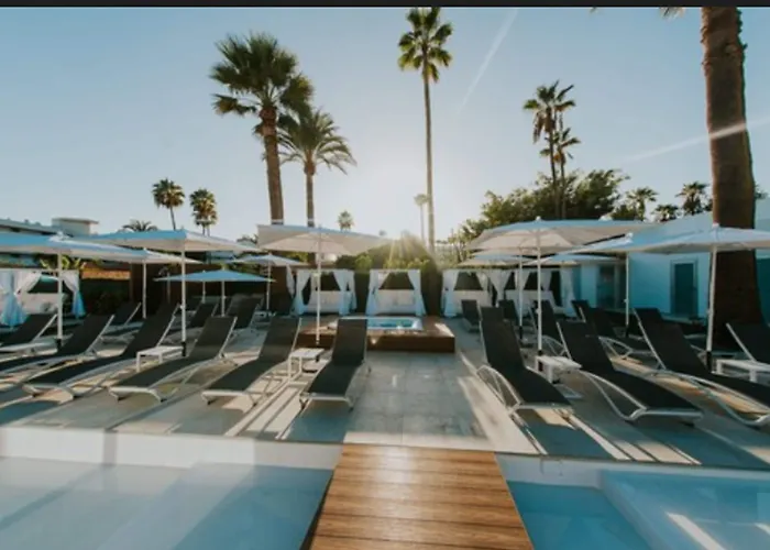 Sanom Only Adults 4*