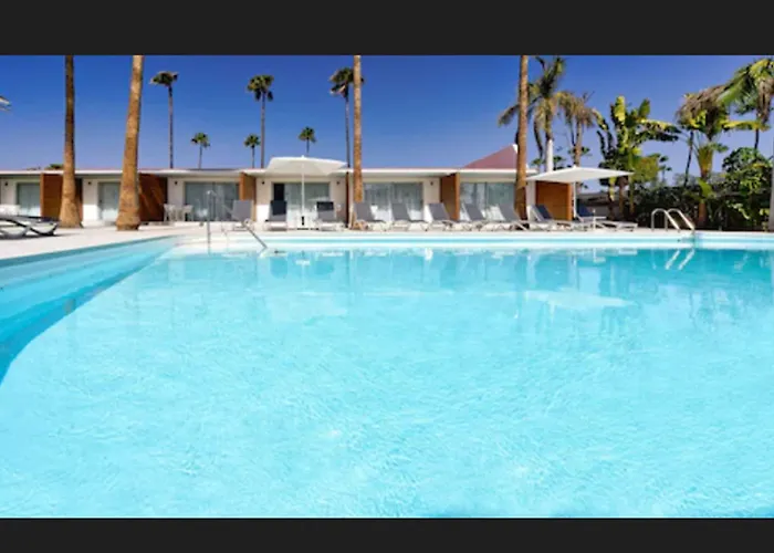 Sanom Only Adults Hotel